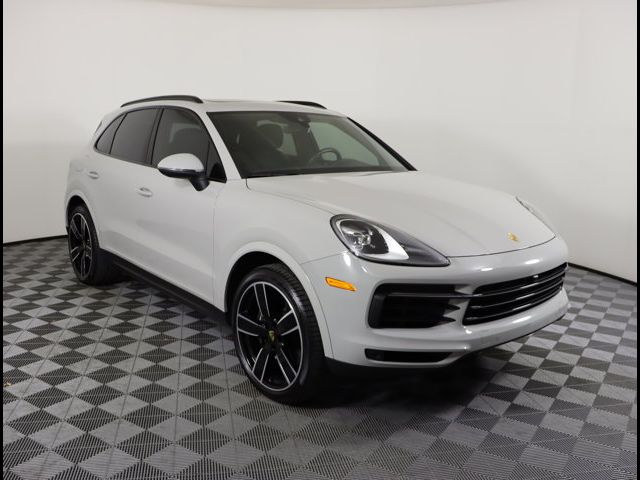 2023 Porsche Cayenne Base