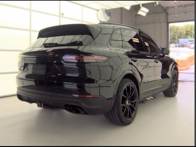 2023 Porsche Cayenne 