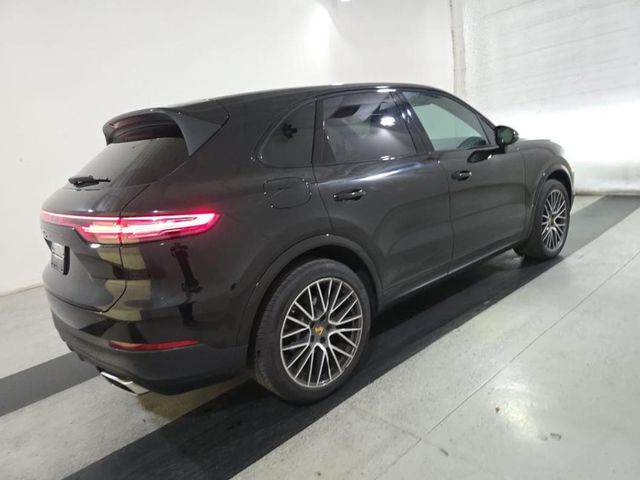 2023 Porsche Cayenne Base