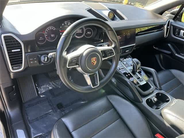 2023 Porsche Cayenne Base