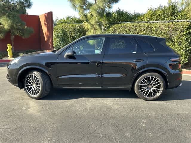 2023 Porsche Cayenne Base