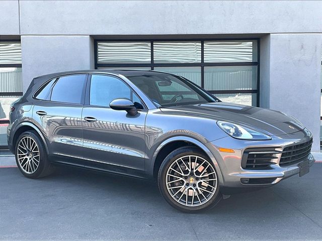 2023 Porsche Cayenne Base