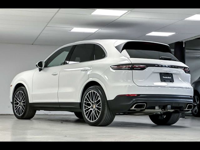 2023 Porsche Cayenne Base