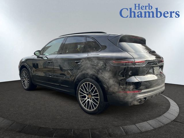 2023 Porsche Cayenne 