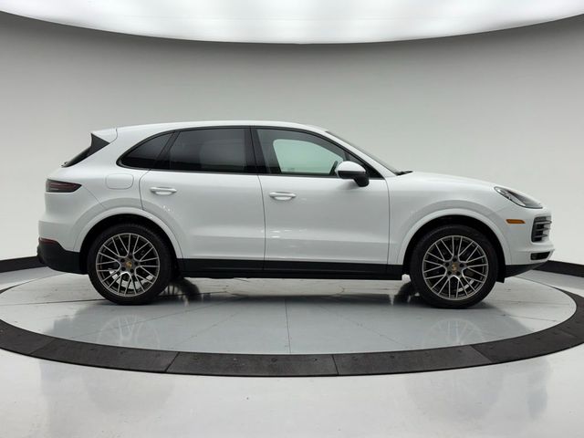 2023 Porsche Cayenne Base