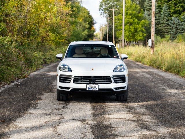 2023 Porsche Cayenne Base