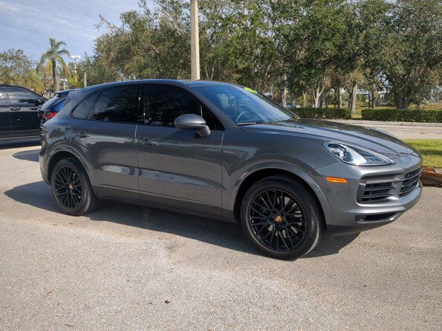 2023 Porsche Cayenne Base