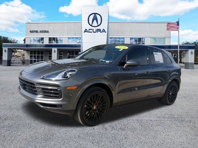 2023 Porsche Cayenne Base