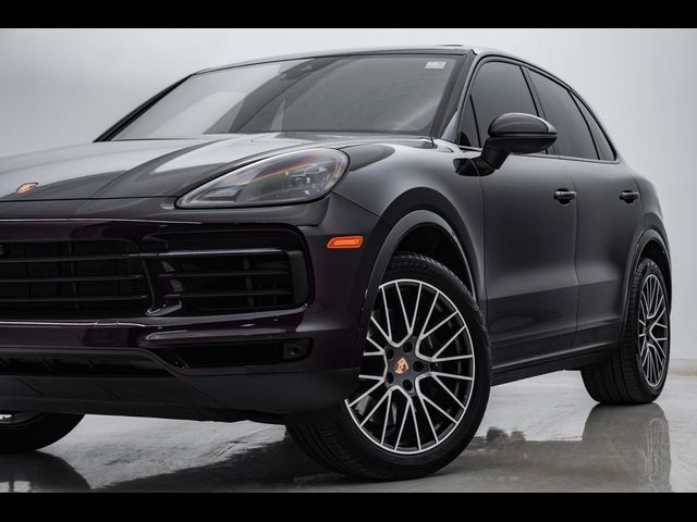 2023 Porsche Cayenne 