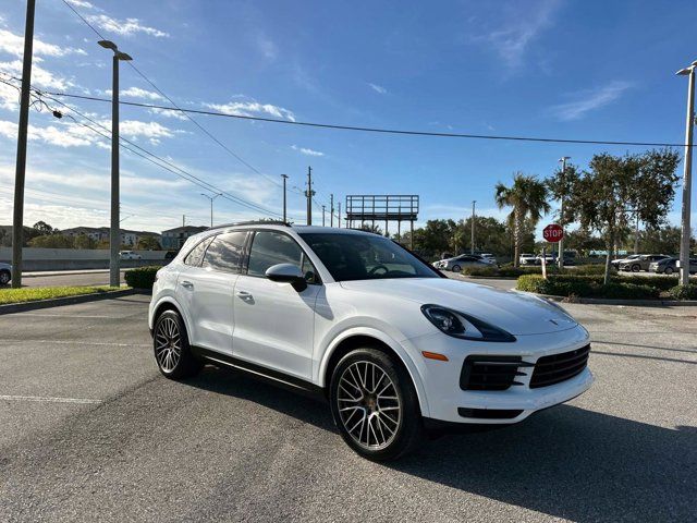 2023 Porsche Cayenne Base