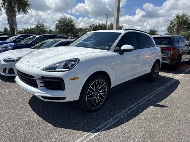 2023 Porsche Cayenne Base