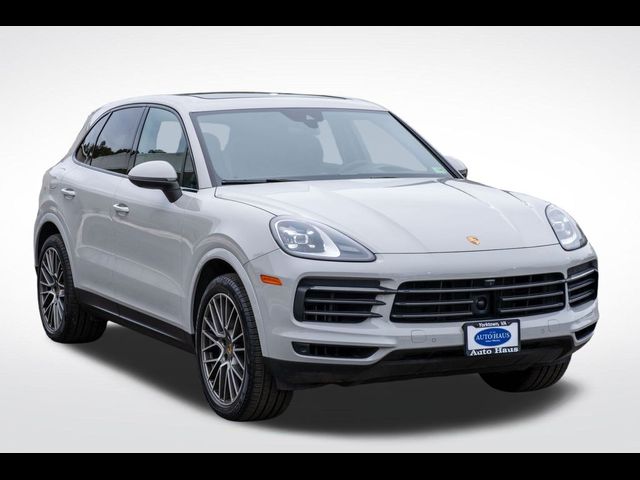 2023 Porsche Cayenne 