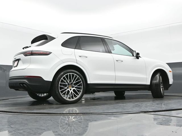 2023 Porsche Cayenne Base