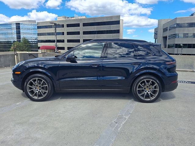 2023 Porsche Cayenne Base