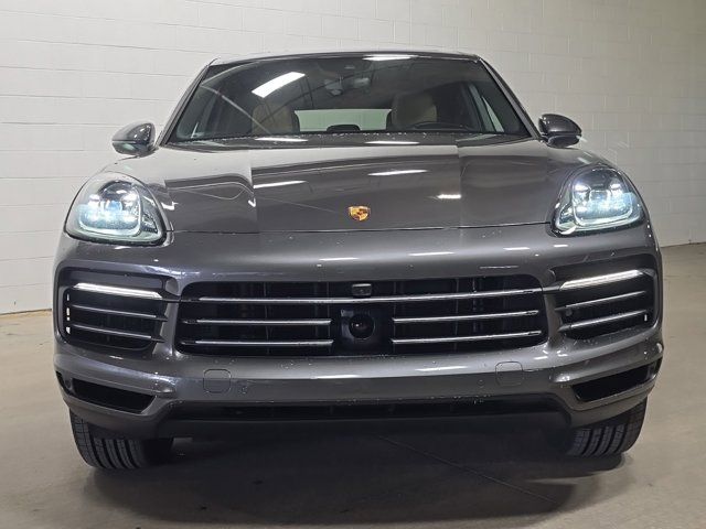 2023 Porsche Cayenne Base