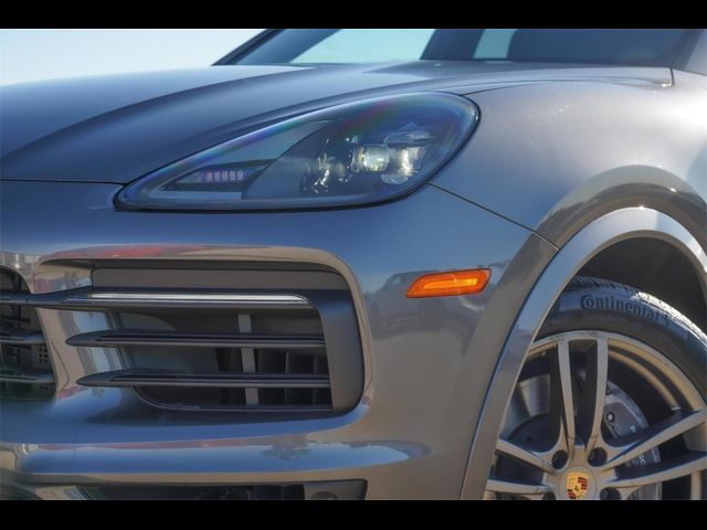 2023 Porsche Cayenne Base