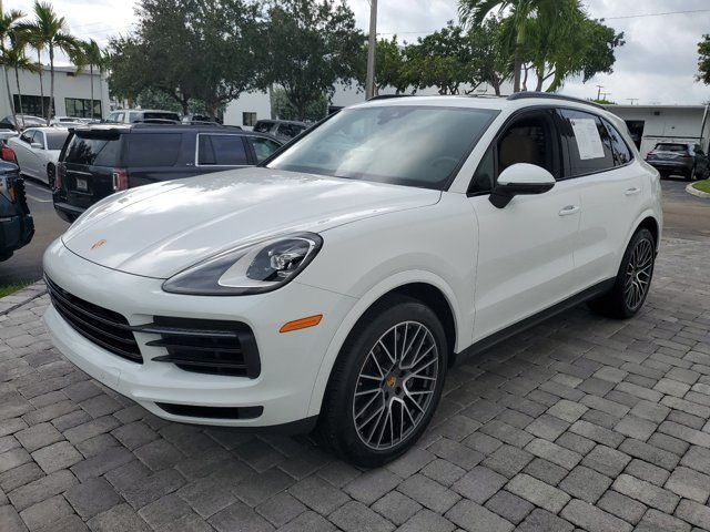 2023 Porsche Cayenne 