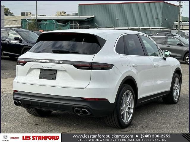 2023 Porsche Cayenne Base