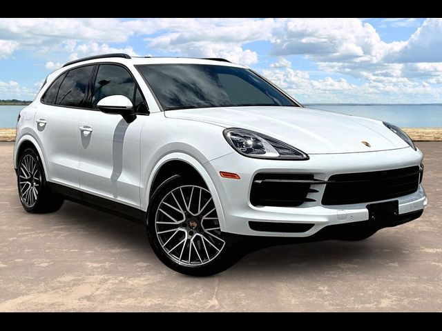 2023 Porsche Cayenne Base