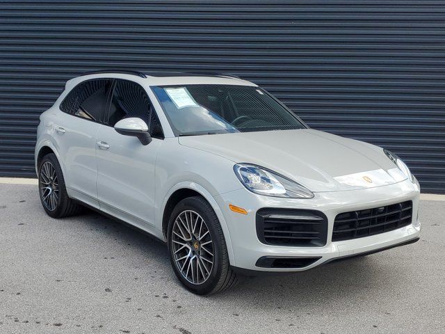 2023 Porsche Cayenne Platinum Edition