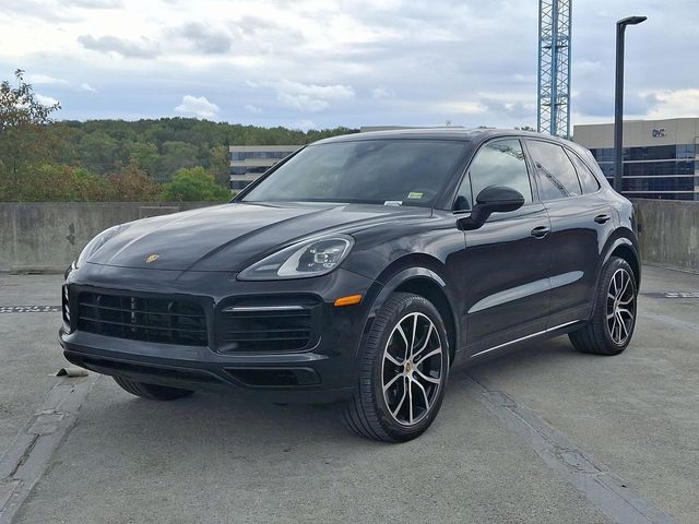 2023 Porsche Cayenne Base