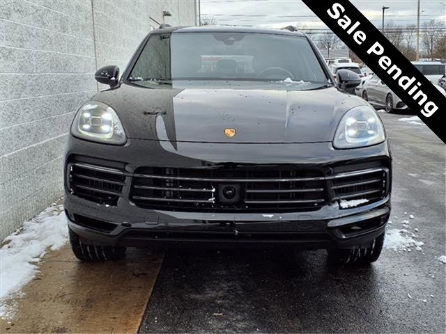 2023 Porsche Cayenne Platinum Edition