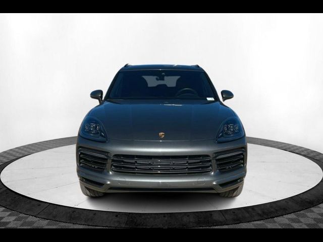 2023 Porsche Cayenne Base