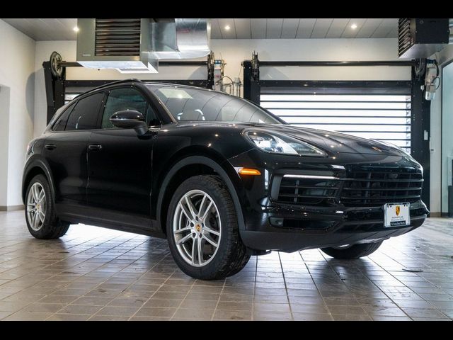 2023 Porsche Cayenne Base