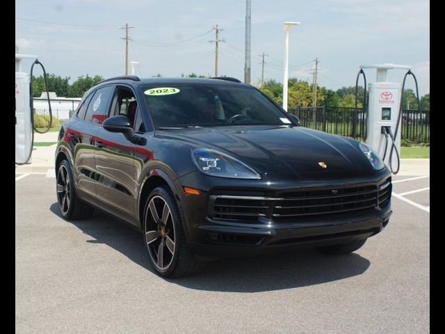 2023 Porsche Cayenne Base