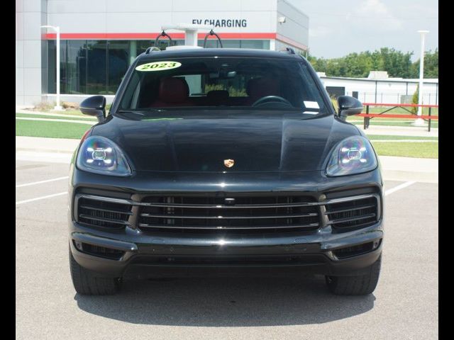 2023 Porsche Cayenne Base