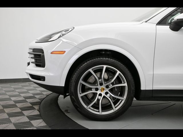 2023 Porsche Cayenne Base