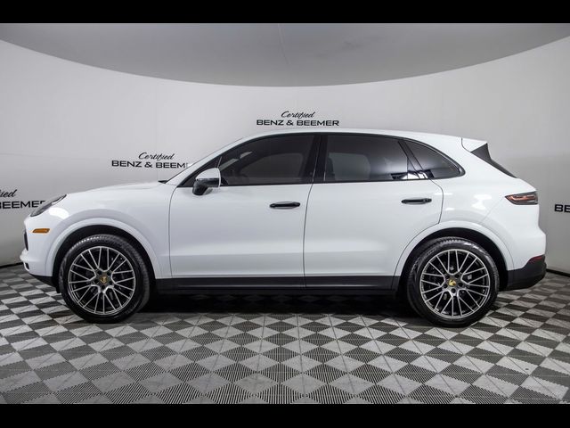 2023 Porsche Cayenne 