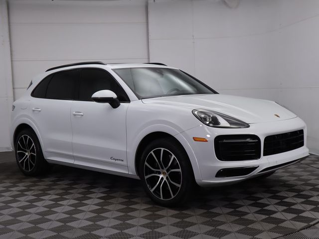 2023 Porsche Cayenne Base