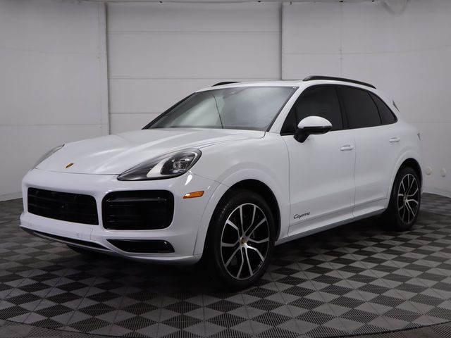 2023 Porsche Cayenne Base