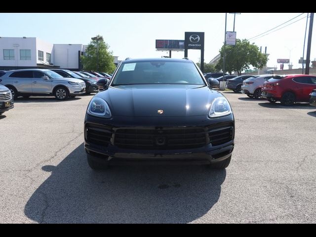 2023 Porsche Cayenne Platinum Edition