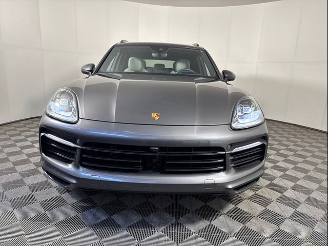 2023 Porsche Cayenne Base