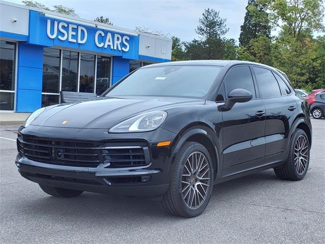 2023 Porsche Cayenne 