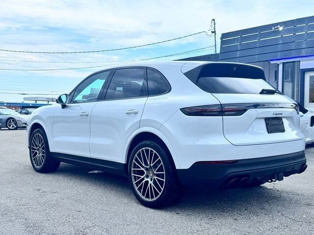 2023 Porsche Cayenne 