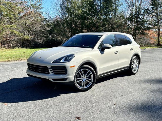 2023 Porsche Cayenne Base