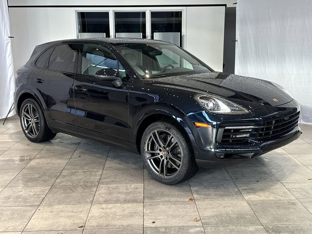 2023 Porsche Cayenne Base