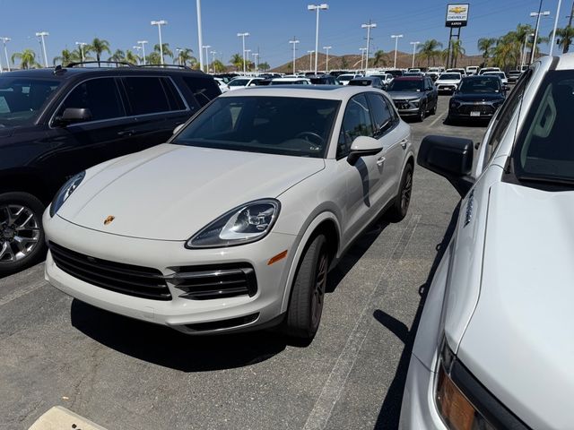 2023 Porsche Cayenne Platinum Edition