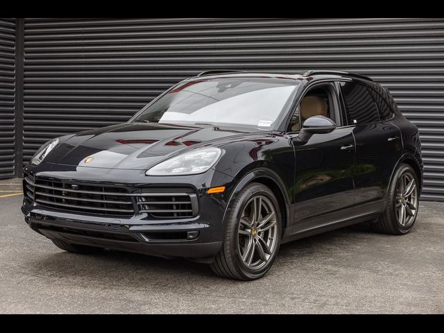 2023 Porsche Cayenne S Platinum Edition