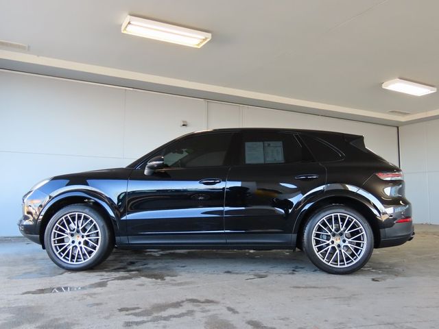 2023 Porsche Cayenne S Platinum Edition