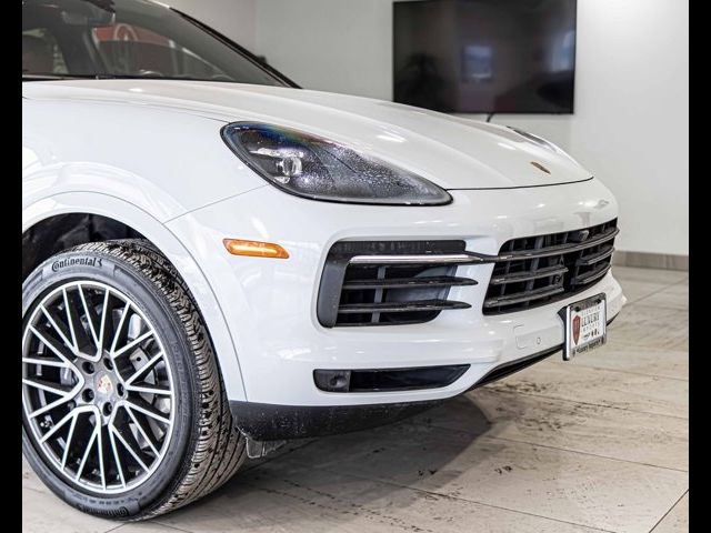 2023 Porsche Cayenne Base