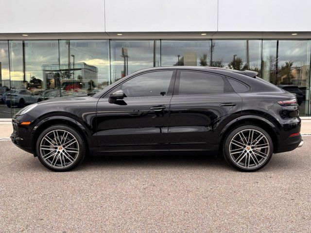 2023 Porsche Cayenne Base