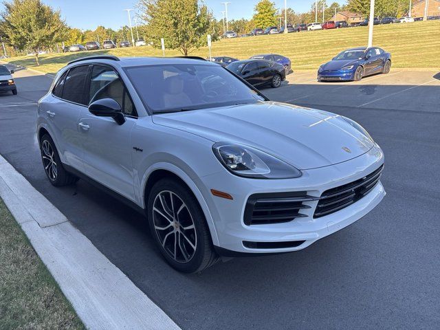 2023 Porsche Cayenne E-Hybrid Base