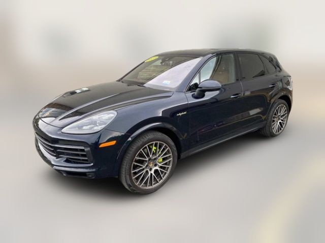 2023 Porsche Cayenne Platinum Edition E-Hybrid