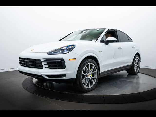 2023 Porsche Cayenne E-Hybrid Base