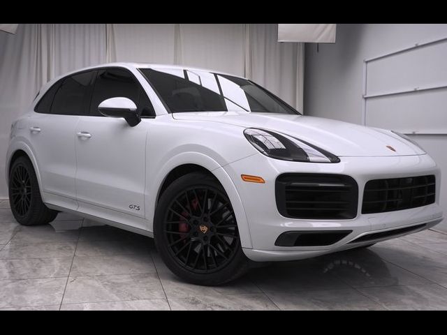 2023 Porsche Cayenne GTS