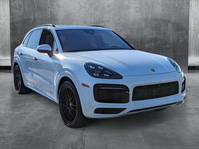 2023 Porsche Cayenne GTS